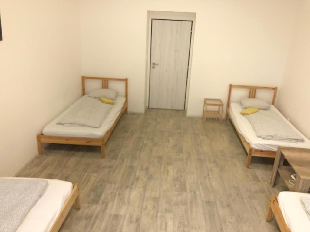 Apartments Near The Center With Privat Parking Brno Bagian luar foto