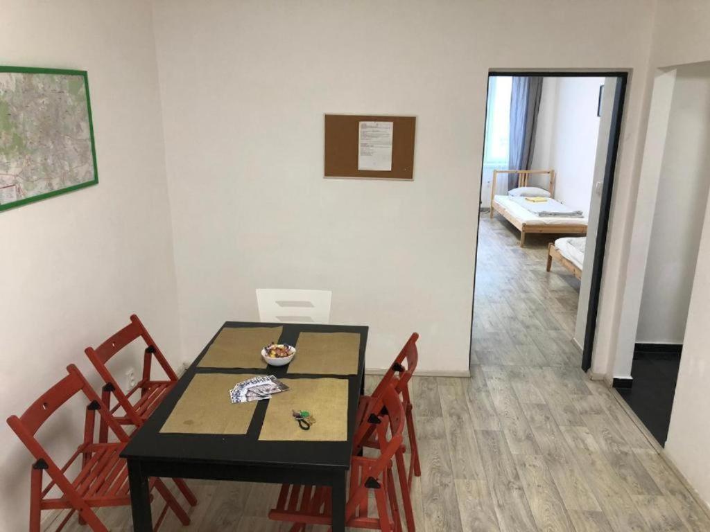 Apartments Near The Center With Privat Parking Brno Bagian luar foto